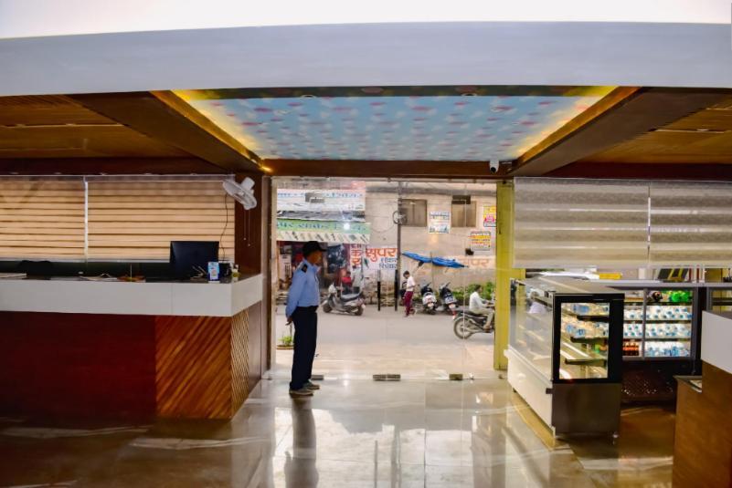 Hotel The Shah Imperial Gwalior Exterior foto