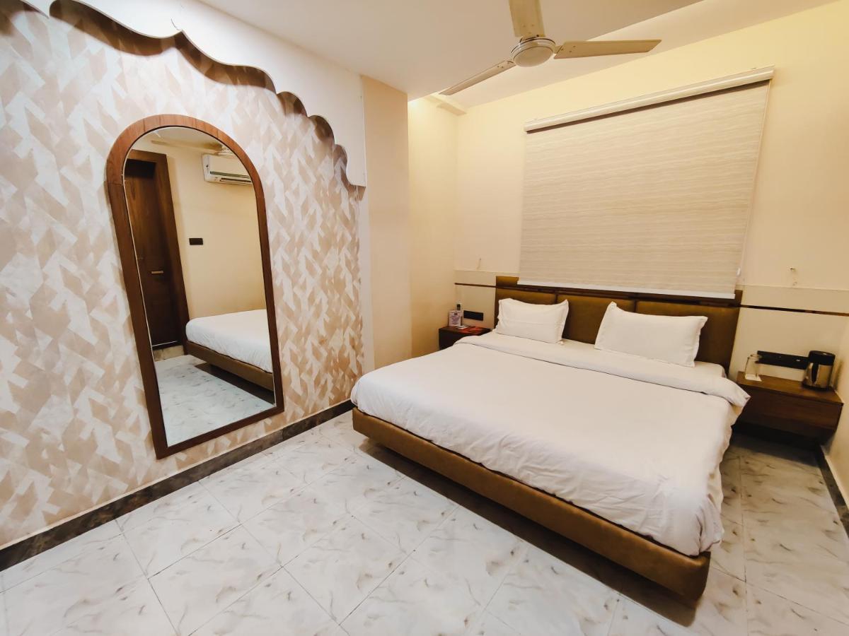 Hotel The Shah Imperial Gwalior Exterior foto