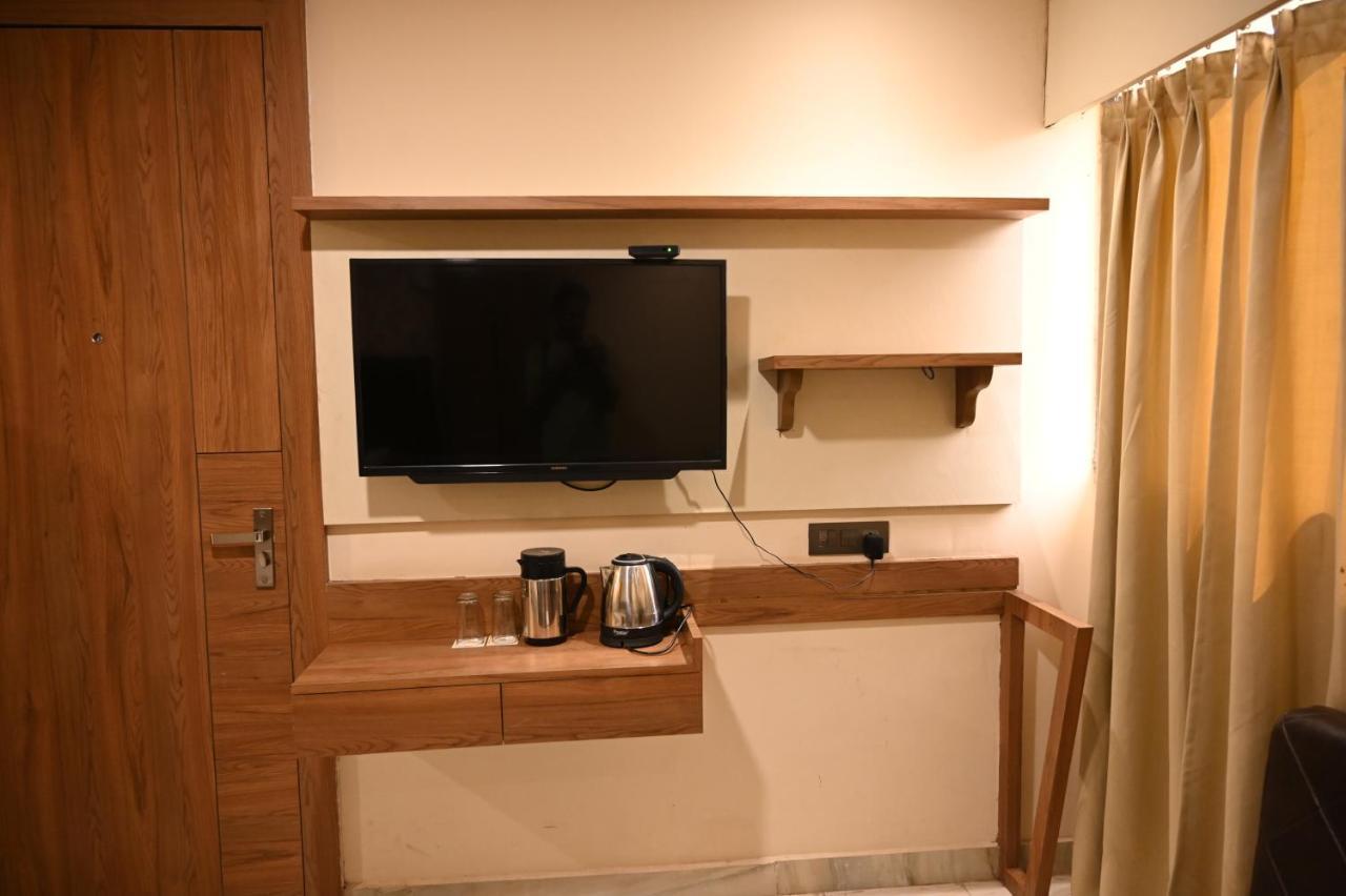 Hotel The Shah Imperial Gwalior Exterior foto